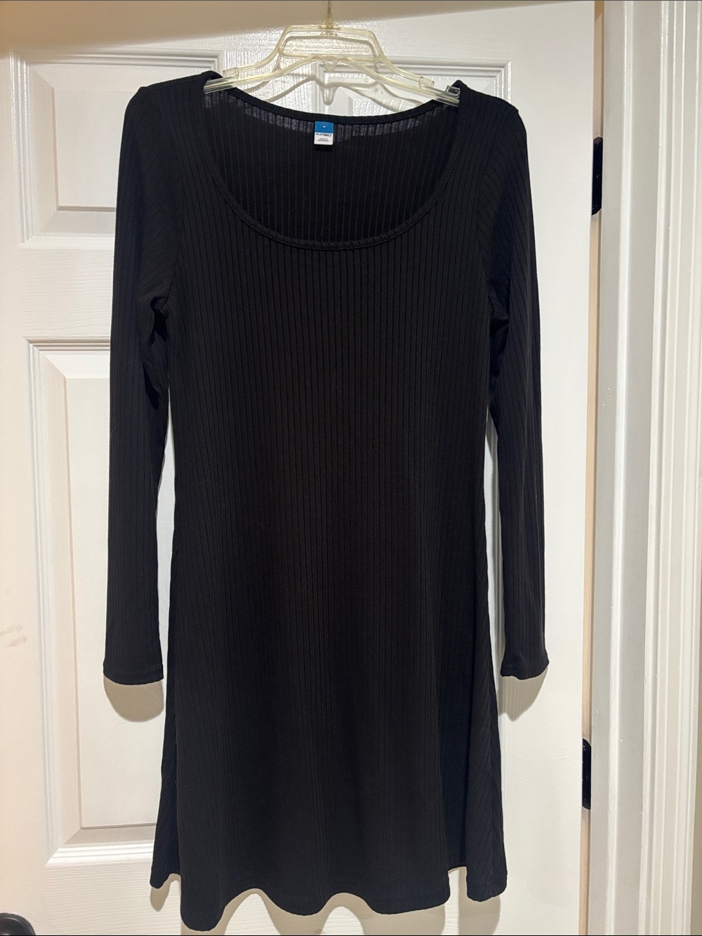 Old Navy Black Ribbed Long-Sleeve Sweater Dress - Women